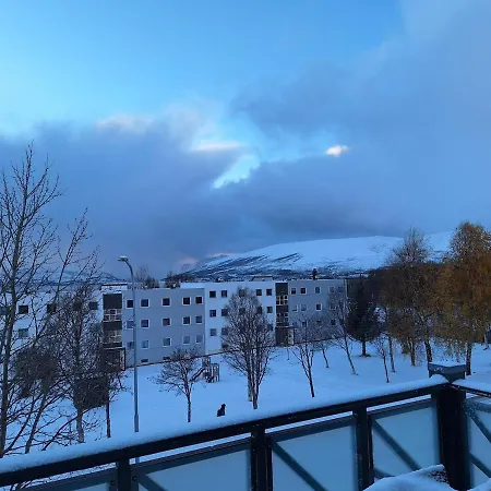 Koselig Leilighet Med Utsikt *